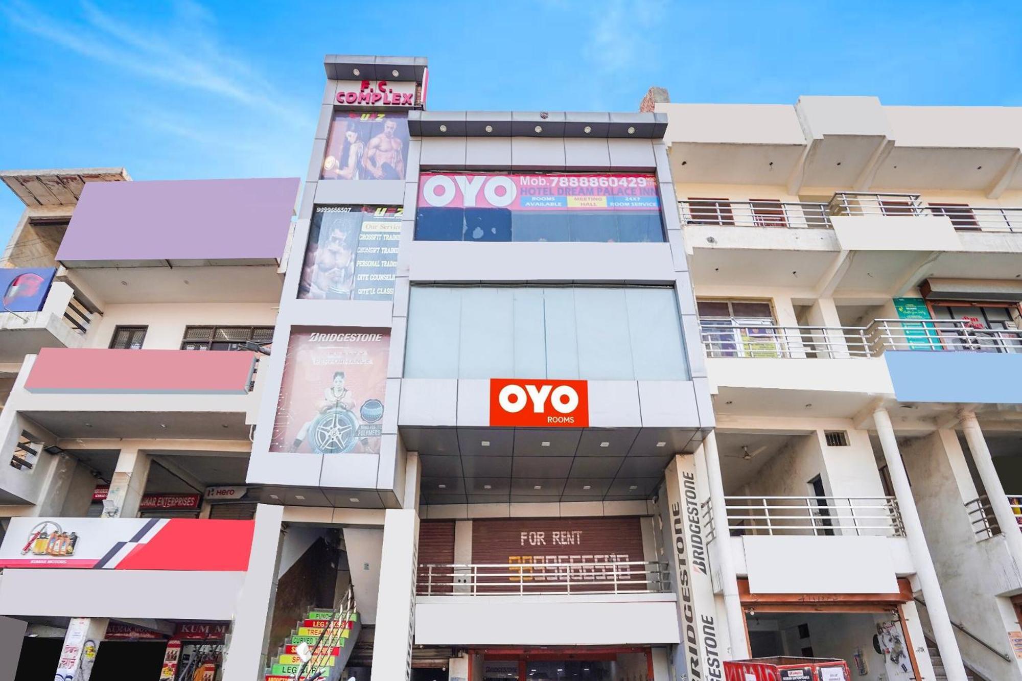 Hotel O Dream Palace Inn Noida Exterior foto