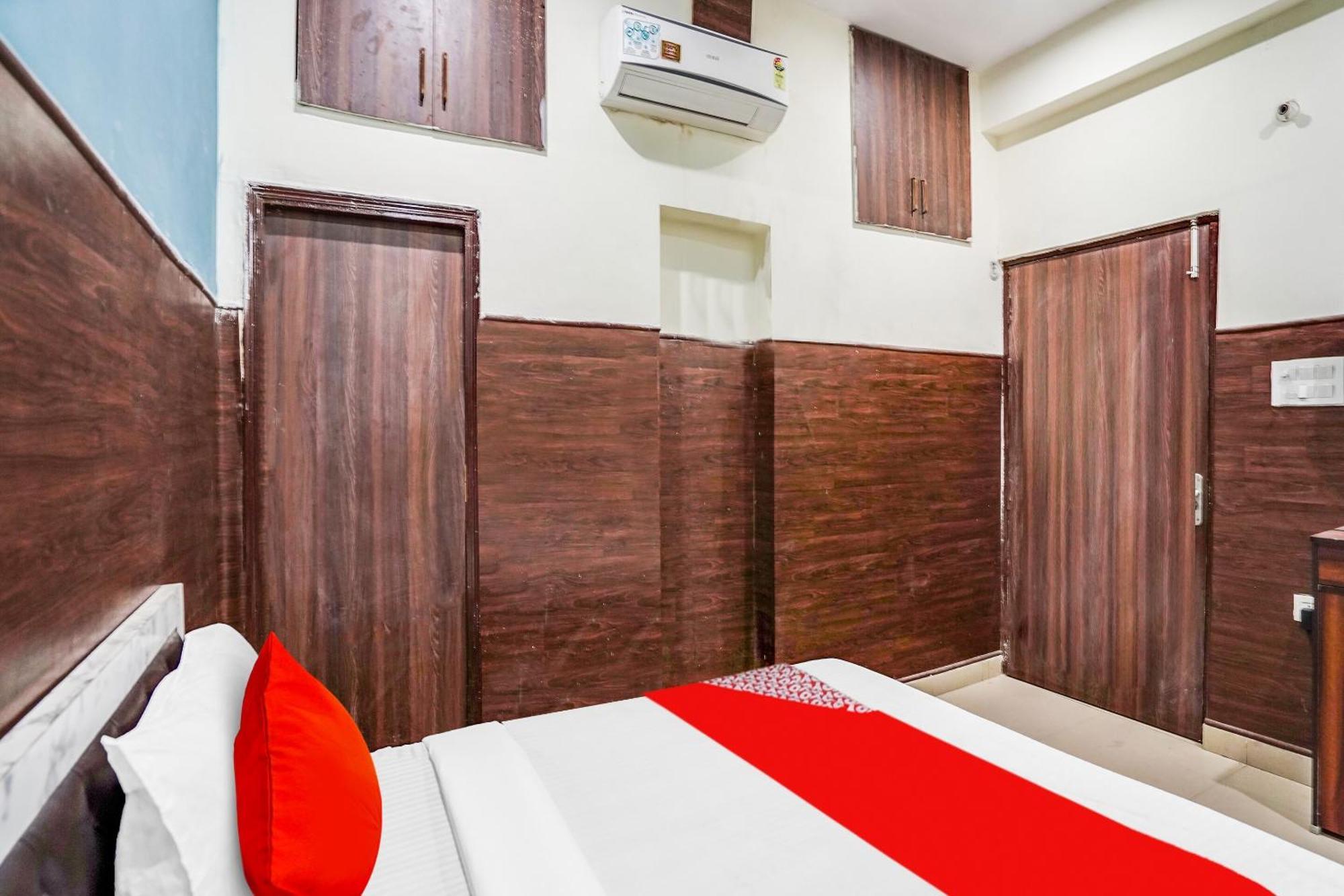 Hotel O Dream Palace Inn Noida Exterior foto